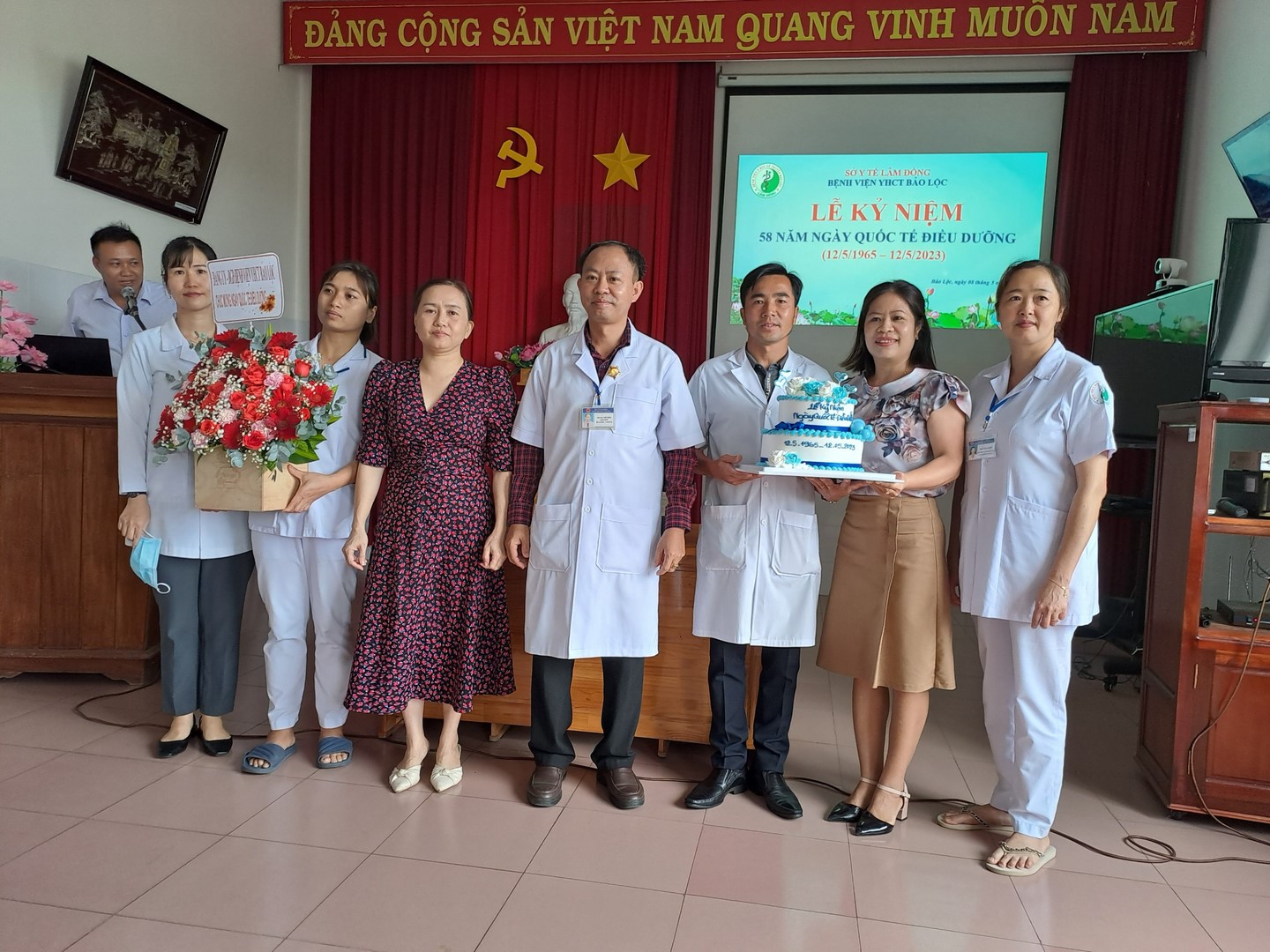 HỌP MẶT KỶ NIỆM NGÀY QUỐC TẾ ĐIỀU DƯỠNG 12/5/1965 – 12/5/2023  BỆNH VIỆN YHCT BẢO LỘC